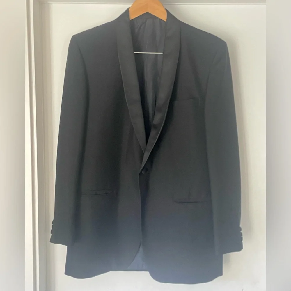 Harrods Vintage Worsted Mohair Tux Jacket, covered buttons, satin lapel, 40R